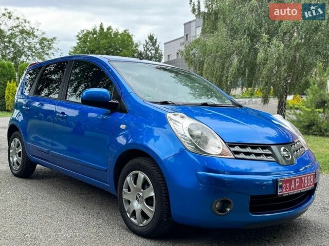 Синий Ниссан Ноут, объемом двигателя 1.6 л и пробегом 187 тыс. км за 6800 $, фото 2 на Automoto.ua