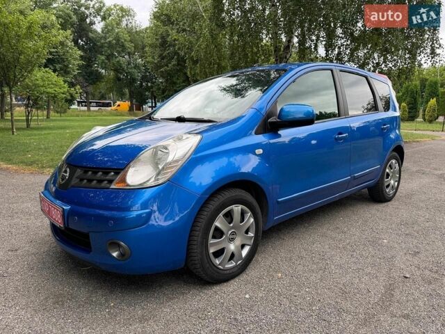 Синий Ниссан Ноут, объемом двигателя 1.6 л и пробегом 187 тыс. км за 6800 $, фото 1 на Automoto.ua