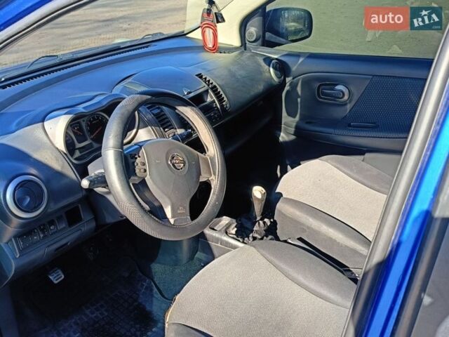 Синій Ніссан Ноут, об'ємом двигуна 1.39 л та пробігом 350 тис. км за 3799 $, фото 5 на Automoto.ua