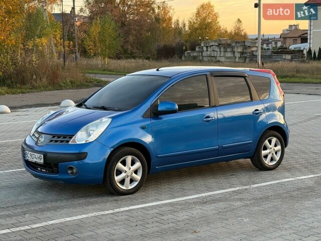 Синий Ниссан Ноут, объемом двигателя 1.39 л и пробегом 350 тыс. км за 3300 $, фото 2 на Automoto.ua