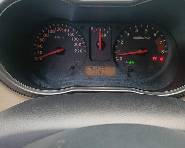 Синий Ниссан Ноут, объемом двигателя 1.6 л и пробегом 187 тыс. км за 6500 $, фото 4 на Automoto.ua