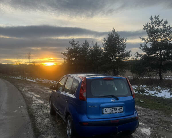 Синий Ниссан Ноут, объемом двигателя 1.39 л и пробегом 191 тыс. км за 4300 $, фото 2 на Automoto.ua