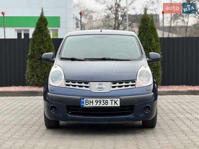 Синий Ниссан Ноут, объемом двигателя 1.6 л и пробегом 186 тыс. км за 6300 $, фото 4 на Automoto.ua