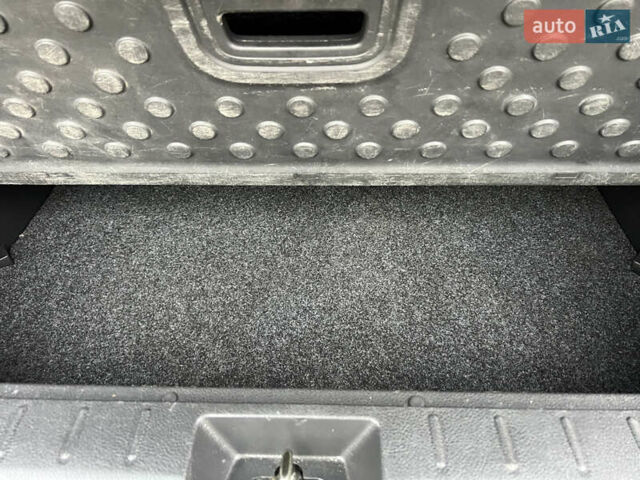 Ніссан Ноут 2006 у Києві на Automoto.ua Синій Ніссан Ноут, об'ємом двигуна 1.6 л та пробігом 277 тис. км за 5999 $, фото 38 на Automoto.ua