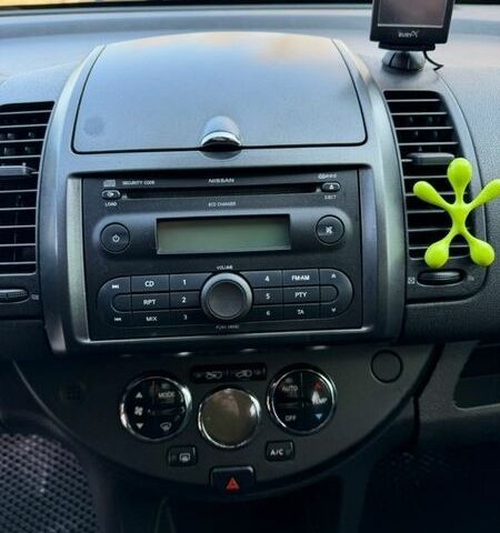 Синій Ніссан Ноут, об'ємом двигуна 1.6 л та пробігом 230 тис. км за 4800 $, фото 12 на Automoto.ua