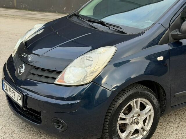 Синій Ніссан Ноут, об'ємом двигуна 1.4 л та пробігом 219 тис. км за 3900 $, фото 5 на Automoto.ua