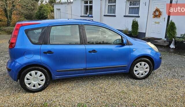 Синий Ниссан Ноут, объемом двигателя 1.4 л и пробегом 290 тыс. км за 4000 $, фото 2 на Automoto.ua