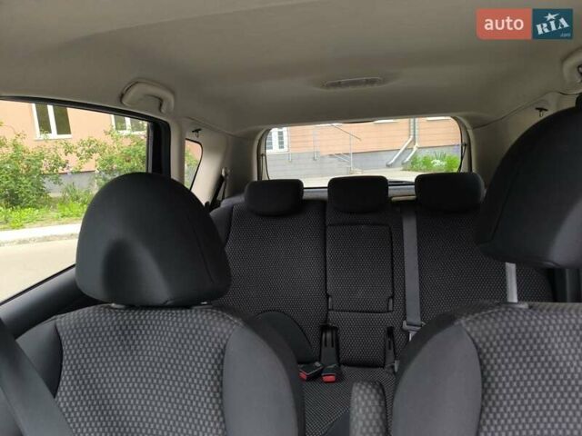 Синий Ниссан Ноут, объемом двигателя 1.5 л и пробегом 260 тыс. км за 5300 $, фото 7 на Automoto.ua