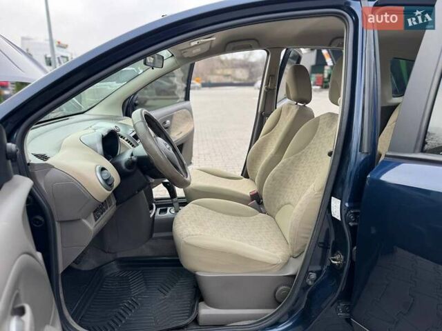 Синий Ниссан Ноут, объемом двигателя 1.6 л и пробегом 186 тыс. км за 6300 $, фото 24 на Automoto.ua