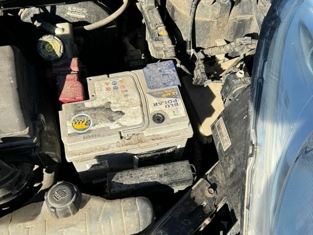 Синій Ніссан Ноут, об'ємом двигуна 1.39 л та пробігом 218 тис. км за 3500 $, фото 36 на Automoto.ua