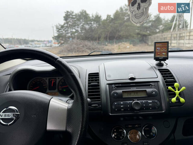 Синій Ніссан Ноут, об'ємом двигуна 1.6 л та пробігом 165 тис. км за 5300 $, фото 15 на Automoto.ua