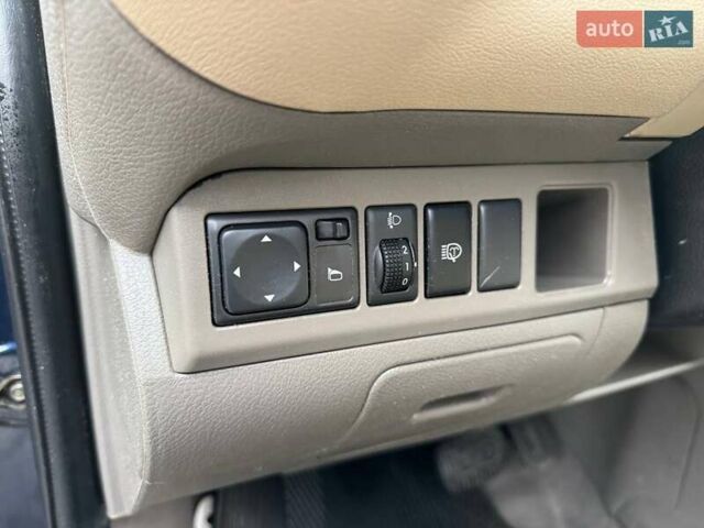 Синий Ниссан Ноут, объемом двигателя 1.6 л и пробегом 186 тыс. км за 6300 $, фото 27 на Automoto.ua