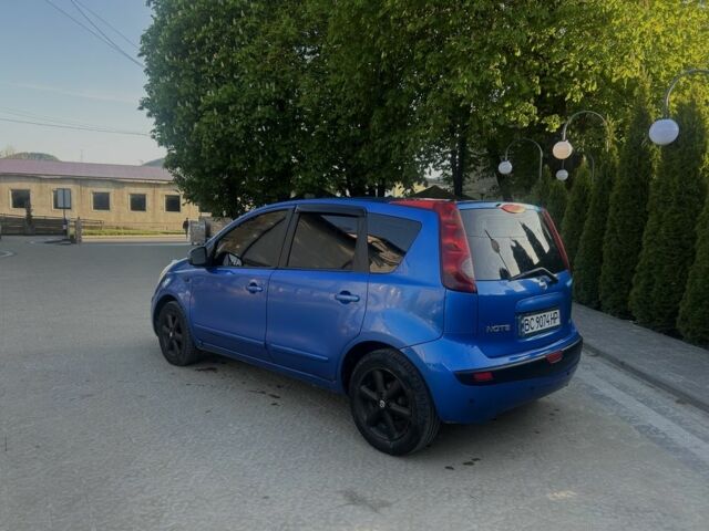 Синий Ниссан Ноут, объемом двигателя 1.4 л и пробегом 360 тыс. км за 3600 $, фото 2 на Automoto.ua