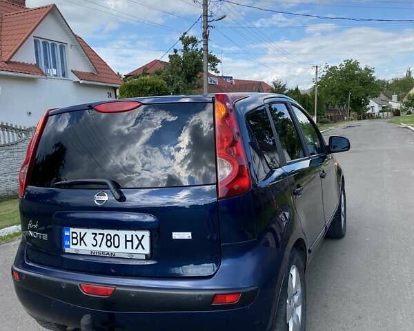 Синій Ніссан Ноут, об'ємом двигуна 1.6 л та пробігом 218 тис. км за 4999 $, фото 10 на Automoto.ua