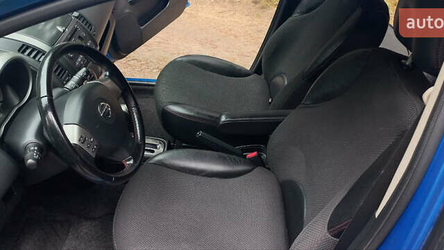 Синий Ниссан Ноут, объемом двигателя 1.6 л и пробегом 187 тыс. км за 6850 $, фото 16 на Automoto.ua