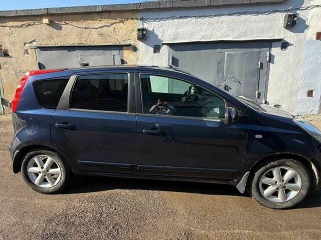 Синий Ниссан Ноут, объемом двигателя 1.5 л и пробегом 149 тыс. км за 5000 $, фото 2 на Automoto.ua