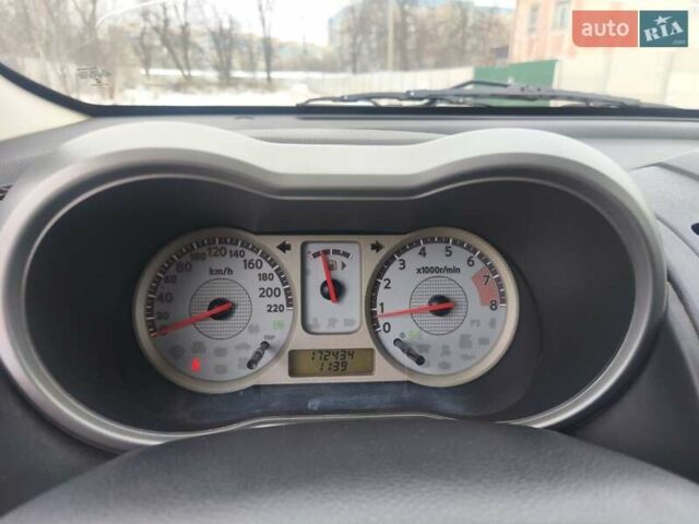 Синий Ниссан Ноут, объемом двигателя 1.6 л и пробегом 172 тыс. км за 6500 $, фото 11 на Automoto.ua