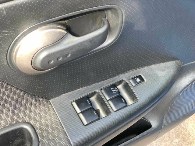 Синій Ніссан Ноут, об'ємом двигуна 1.6 л та пробігом 197 тис. км за 5790 $, фото 17 на Automoto.ua