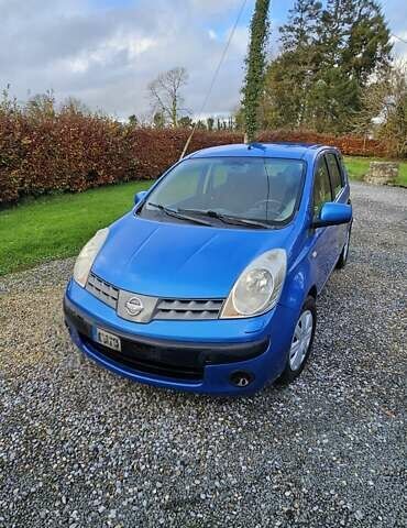 Синий Ниссан Ноут, объемом двигателя 1.4 л и пробегом 290 тыс. км за 4000 $, фото 5 на Automoto.ua