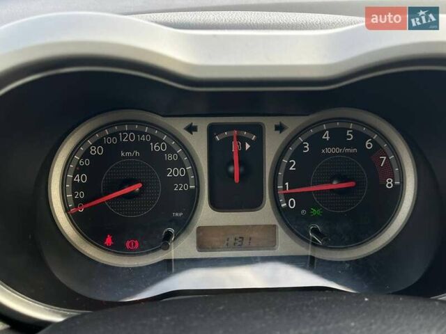 Синий Ниссан Ноут, объемом двигателя 1.6 л и пробегом 196 тыс. км за 6490 $, фото 16 на Automoto.ua