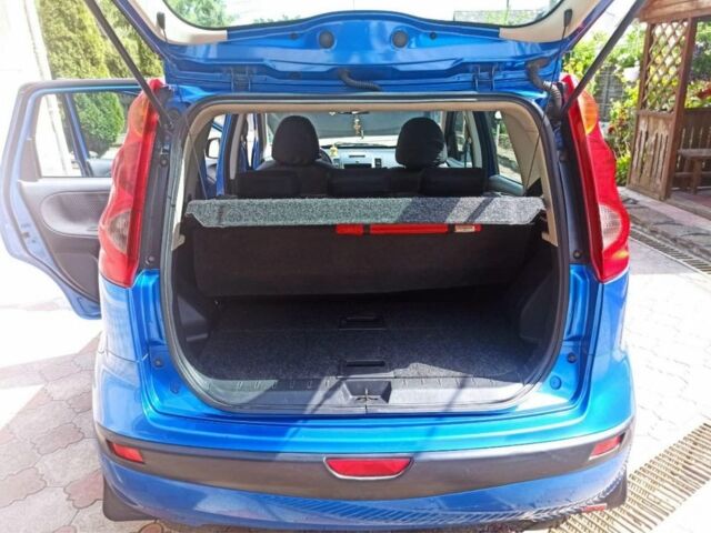 Синий Ниссан Ноут, объемом двигателя 1.6 л и пробегом 197 тыс. км за 5300 $, фото 6 на Automoto.ua