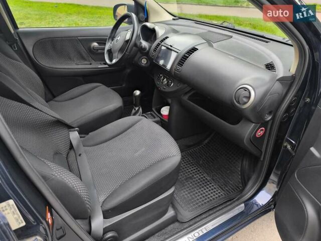 Синий Ниссан Ноут, объемом двигателя 1.5 л и пробегом 260 тыс. км за 5300 $, фото 5 на Automoto.ua