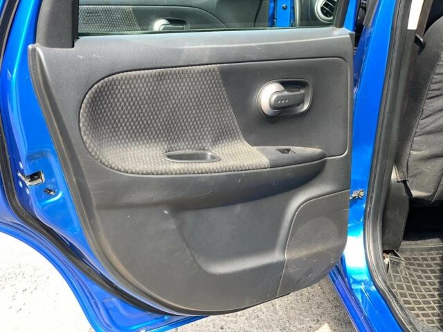 Синій Ніссан Ноут, об'ємом двигуна 1.6 л та пробігом 197 тис. км за 5790 $, фото 15 на Automoto.ua