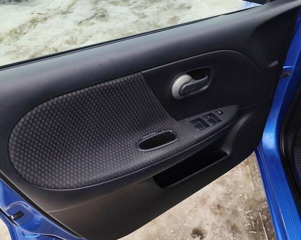 Синий Ниссан Ноут, объемом двигателя 1.6 л и пробегом 210 тыс. км за 5950 $, фото 11 на Automoto.ua