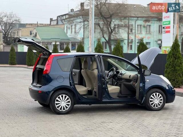 Синий Ниссан Ноут, объемом двигателя 1.6 л и пробегом 186 тыс. км за 6300 $, фото 32 на Automoto.ua