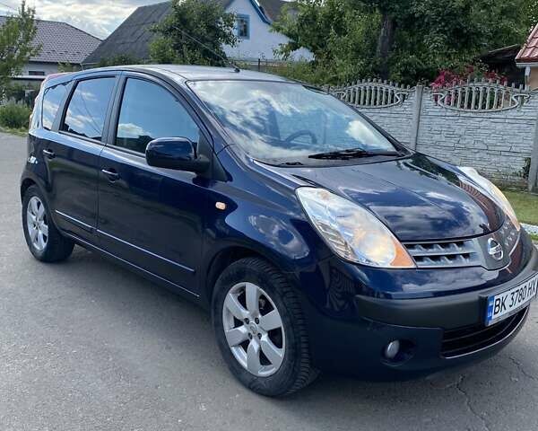 Синій Ніссан Ноут, об'ємом двигуна 1.6 л та пробігом 218 тис. км за 4999 $, фото 4 на Automoto.ua