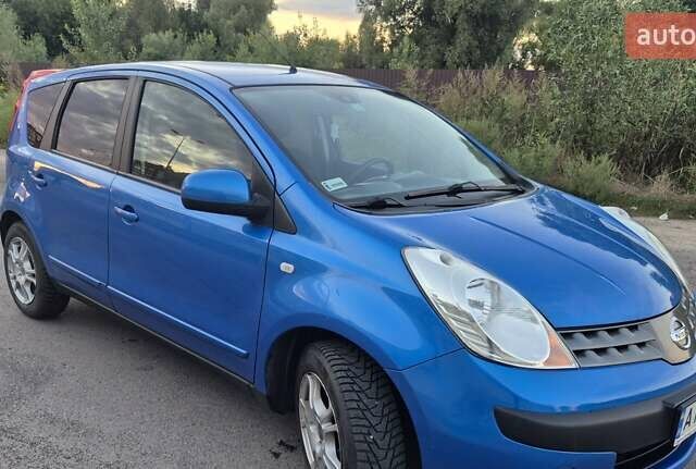 Синій Ніссан Ноут, об'ємом двигуна 1.6 л та пробігом 196 тис. км за 5900 $, фото 1 на Automoto.ua