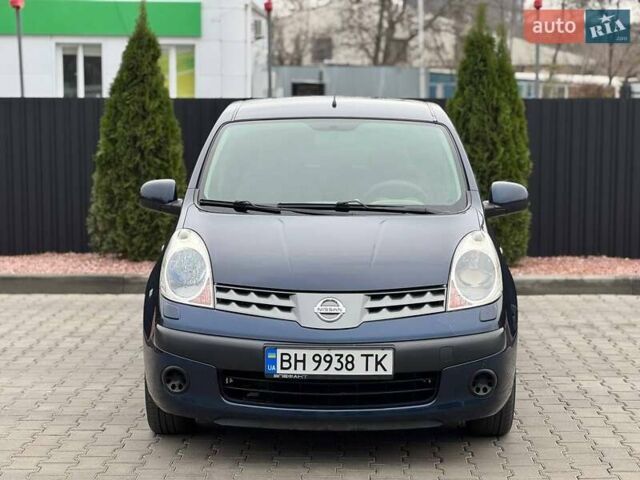 Синий Ниссан Ноут, объемом двигателя 1.6 л и пробегом 186 тыс. км за 6300 $, фото 3 на Automoto.ua
