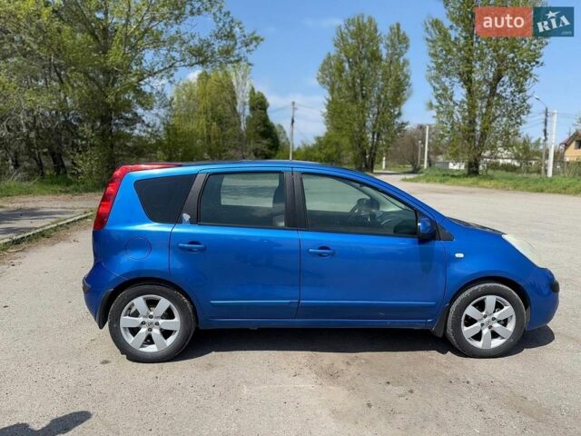 Синий Ниссан Ноут, объемом двигателя 1.6 л и пробегом 172 тыс. км за 4700 $, фото 2 на Automoto.ua