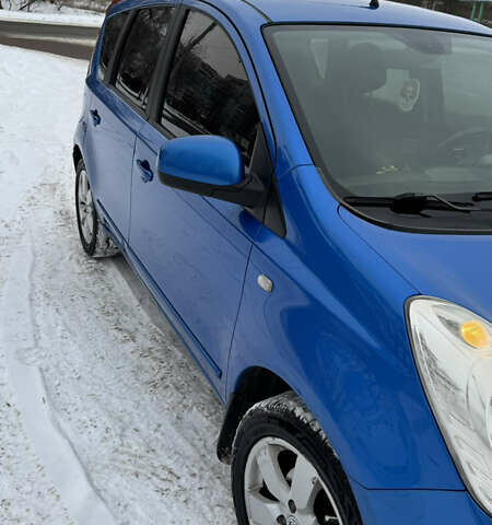 Синий Ниссан Ноут, объемом двигателя 1.6 л и пробегом 298 тыс. км за 4800 $, фото 4 на Automoto.ua