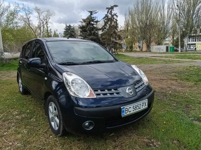 Синий Ниссан Ноут, объемом двигателя 1.5 л и пробегом 150 тыс. км за 4950 $, фото 17 на Automoto.ua