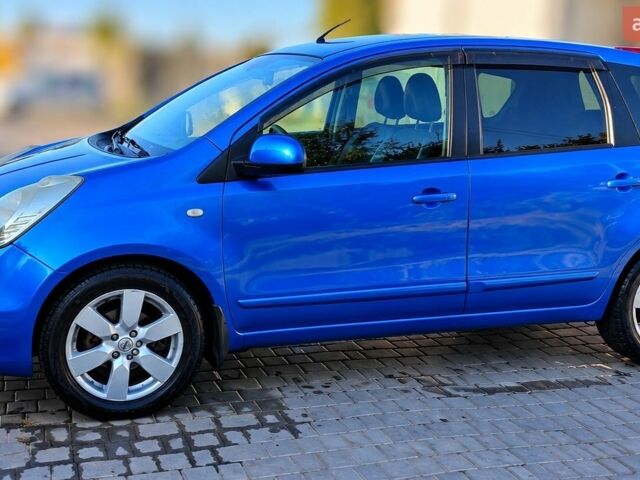 Синій Ніссан Ноут, об'ємом двигуна 1.6 л та пробігом 196 тис. км за 6000 $, фото 2 на Automoto.ua