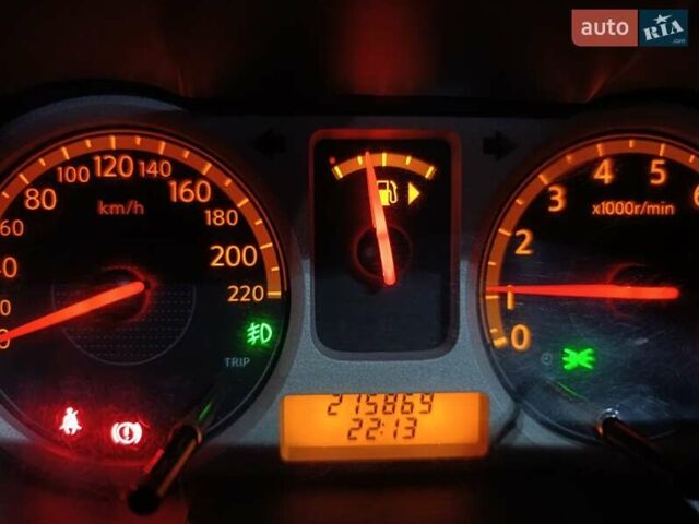 Ниссан Ноут 2006 в Виннице на Automoto.ua Синий Ниссан Ноут, объемом двигателя 1.4 л и пробегом 216 тыс. км за 5600 $, фото 2 на Automoto.ua