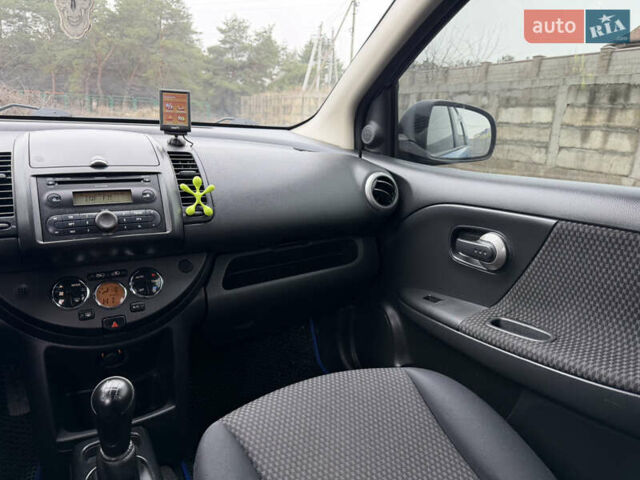 Синій Ніссан Ноут, об'ємом двигуна 1.6 л та пробігом 165 тис. км за 5300 $, фото 16 на Automoto.ua
