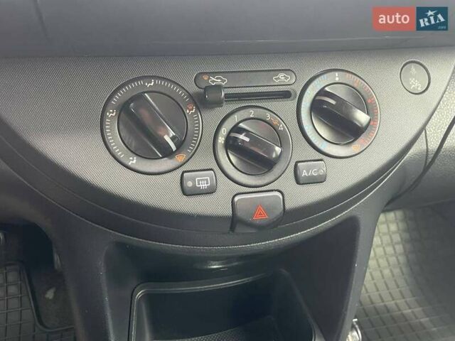 Синий Ниссан Ноут, объемом двигателя 1.39 л и пробегом 220 тыс. км за 5490 $, фото 18 на Automoto.ua