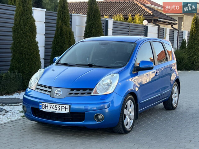 Синий Ниссан Ноут, объемом двигателя 1.6 л и пробегом 217 тыс. км за 6400 $, фото 46 на Automoto.ua