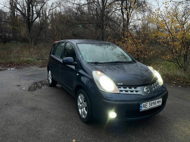 Синій Ніссан Ноут, об'ємом двигуна 1.6 л та пробігом 221 тис. км за 6400 $, фото 1 на Automoto.ua