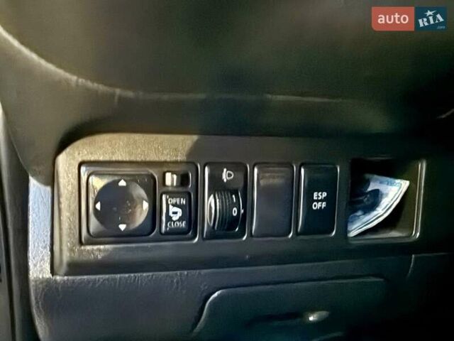 Синий Ниссан Ноут, объемом двигателя 1.6 л и пробегом 147 тыс. км за 4999 $, фото 57 на Automoto.ua