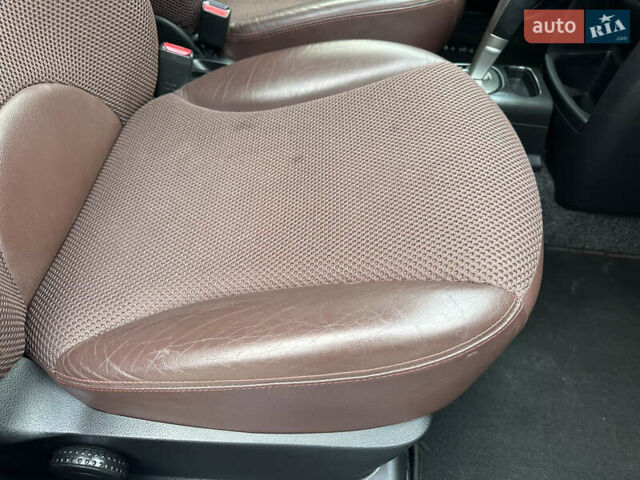 Синий Ниссан Ноут, объемом двигателя 1.6 л и пробегом 115 тыс. км за 7300 $, фото 49 на Automoto.ua