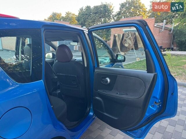 Синий Ниссан Ноут, объемом двигателя 1.6 л и пробегом 205 тыс. км за 4600 $, фото 24 на Automoto.ua