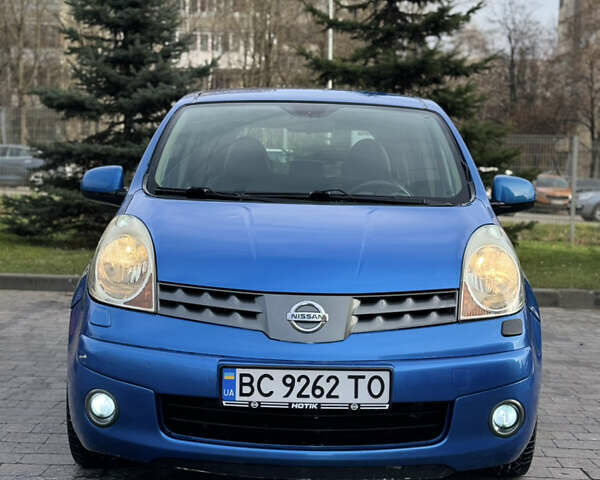 Синий Ниссан Ноут, объемом двигателя 1.6 л и пробегом 183 тыс. км за 6400 $, фото 1 на Automoto.ua