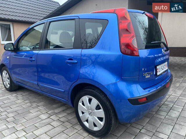 Синий Ниссан Ноут, объемом двигателя 1.6 л и пробегом 150 тыс. км за 6390 $, фото 7 на Automoto.ua