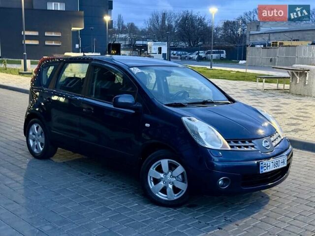 Синий Ниссан Ноут, объемом двигателя 1.6 л и пробегом 147 тыс. км за 4999 $, фото 20 на Automoto.ua