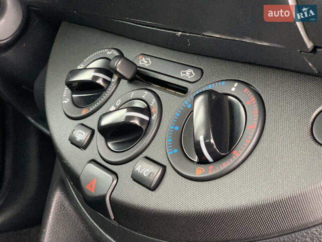 Синий Ниссан Ноут, объемом двигателя 1.39 л и пробегом 187 тыс. км за 4499 $, фото 47 на Automoto.ua