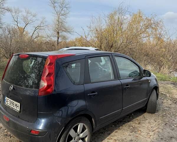 Синий Ниссан Ноут, объемом двигателя 1.6 л и пробегом 210 тыс. км за 5300 $, фото 3 на Automoto.ua
