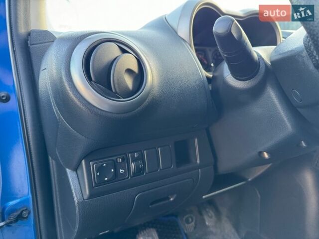Синий Ниссан Ноут, объемом двигателя 1.4 л и пробегом 248 тыс. км за 4499 $, фото 17 на Automoto.ua